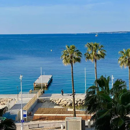 Courbet 3* Juan-les-Pins