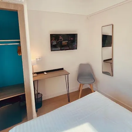 Courbet Hotel