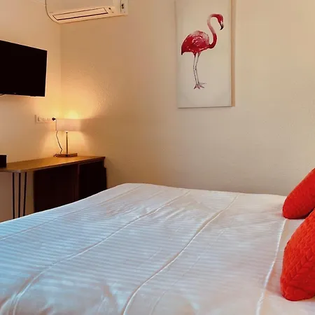 Courbet Hotel