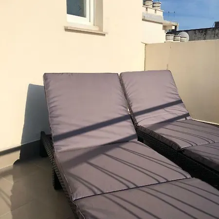 Courbet Hotel