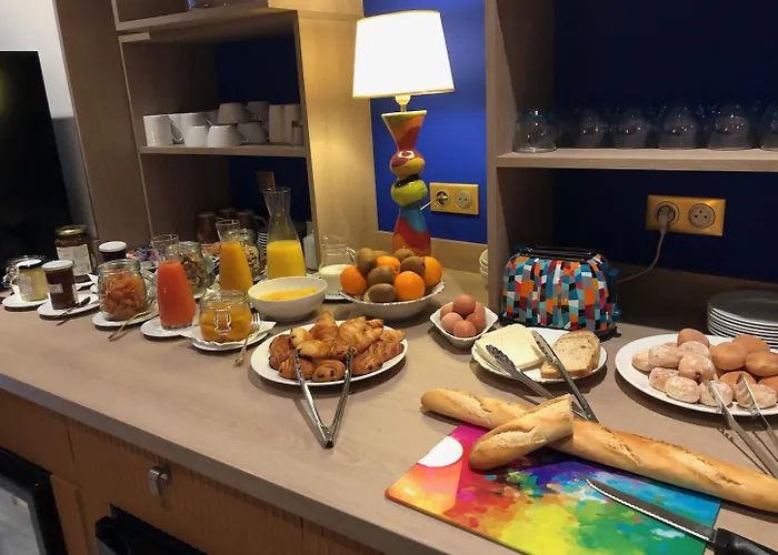 Courbet Hotel Juan-les-Pins