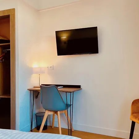 Otel Courbet Juan-les-Pins