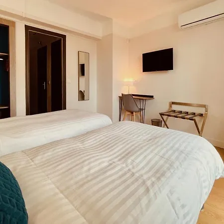 Courbet جوان ليه باه