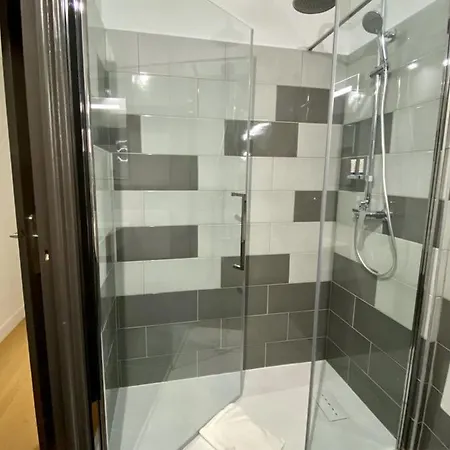 Courbet Otel Juan-les-Pins