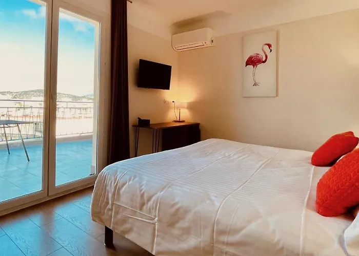 Courbet 3* ז'ואן-לה-פינס