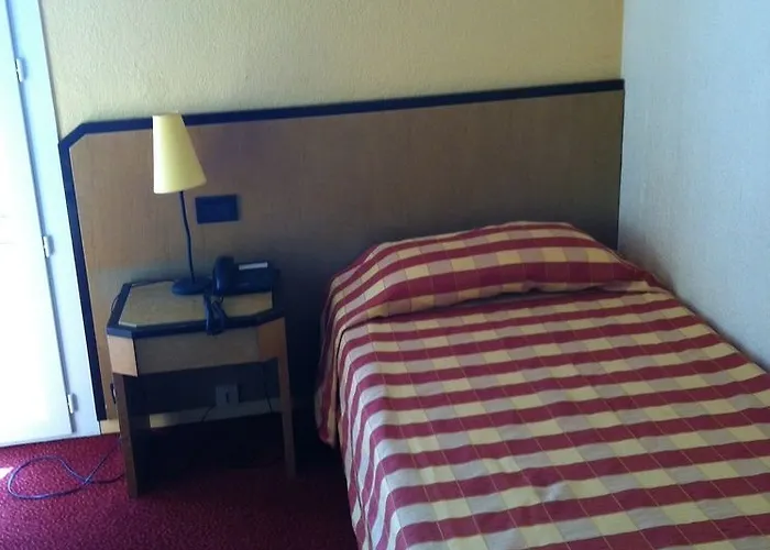 Courbet Ζουάν λε Πιν